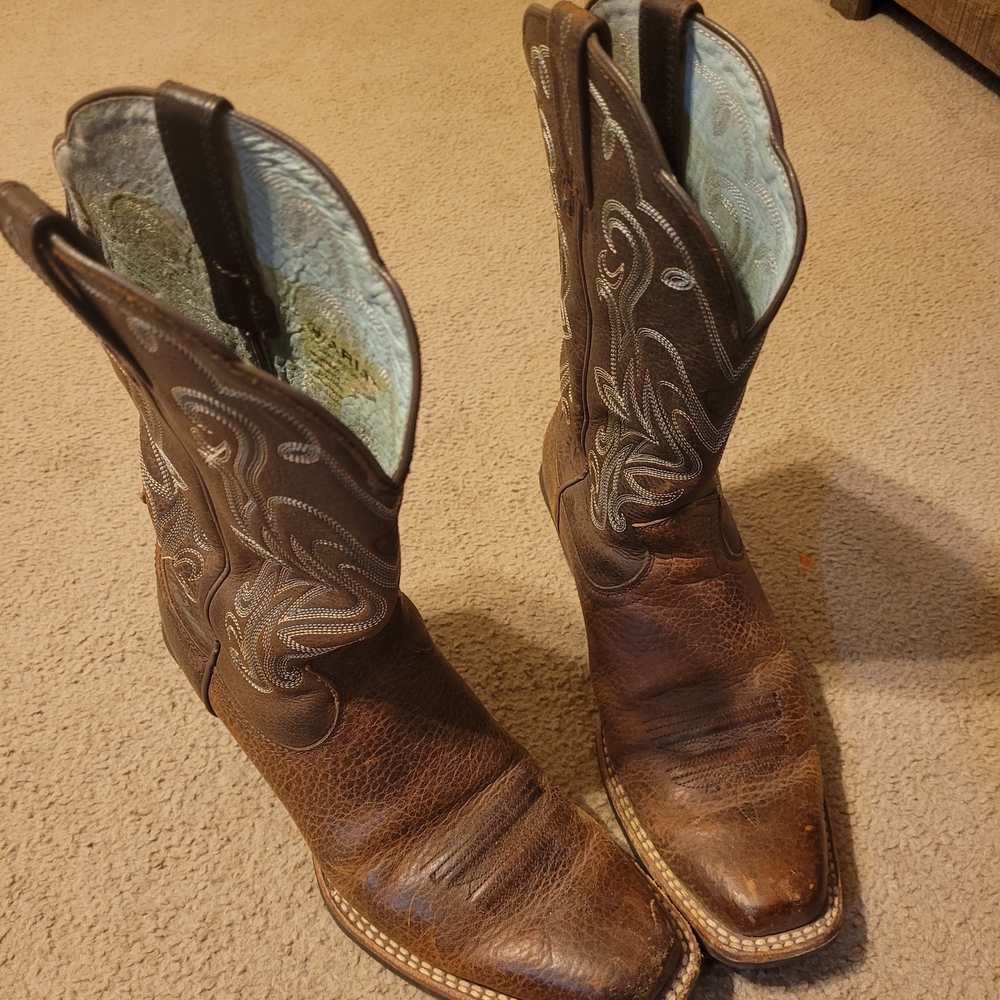 Ariat Brown Cowboy Boots